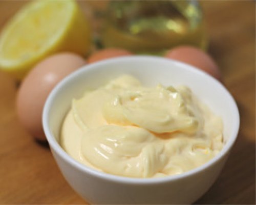 Lactonesa sin lactosa o mayonesa sin huevo